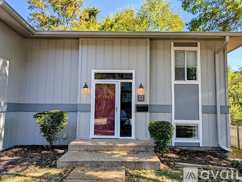 21 Vaughns Gap Road 3 Beds Apartment for Rent