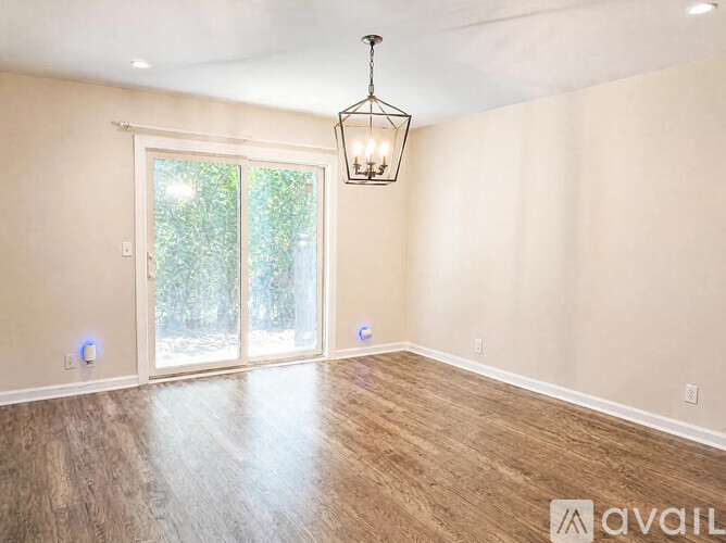 21 Vaughns Gap Road 3 Beds Townhouse for Rent - Photo gallery 4