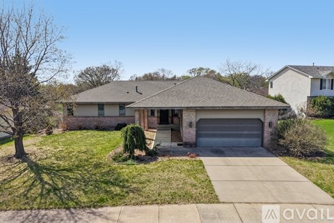 8912 Vincent Place 3 Beds Apartment for Rent