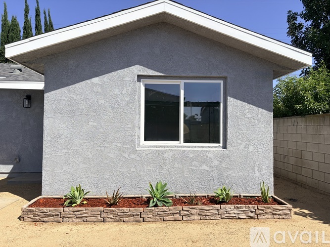 Millbury Avenue 3 Beds Single Family Home for Rent - Photo gallery 1
