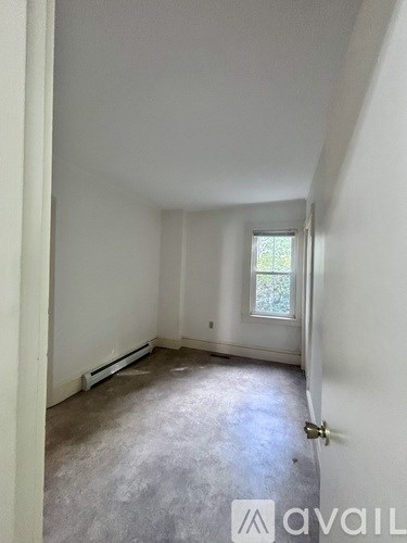 94 Washington Street 3 Beds Apartment for Rent