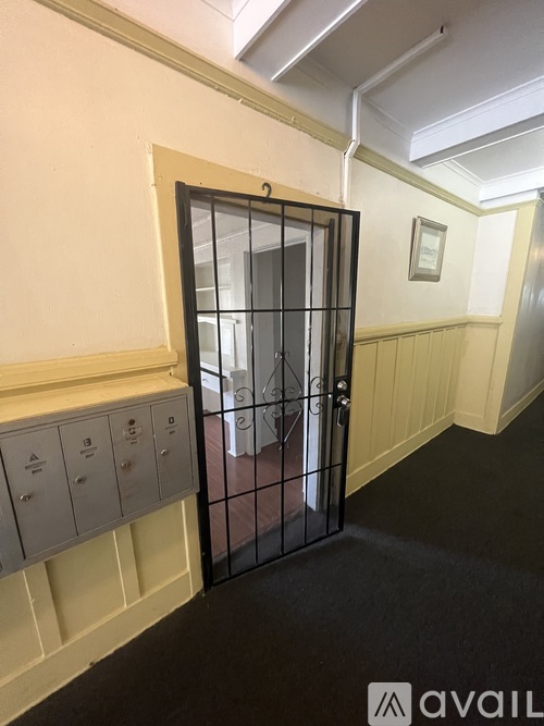 201 N Toluca St Studio Apartment for Rent - Photo gallery 2