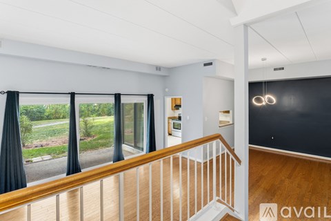100 Roberts Lane 2 Beds Apartment for Rent
