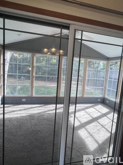 5649 Rebecca Ln 4 Beds Apartment for Rent