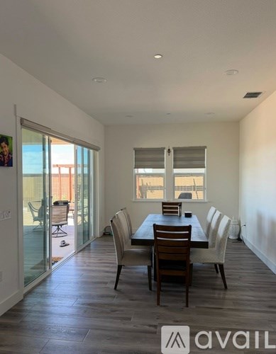 4523 Rocky Hls Cir 5 Beds Apartment for Rent
