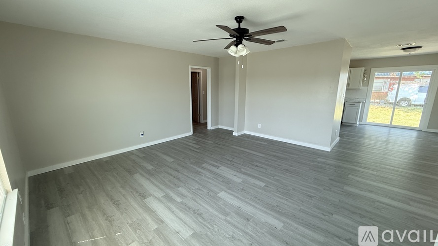 317 N Cedar St 2 Beds Apartment for Rent - Photo gallery 2