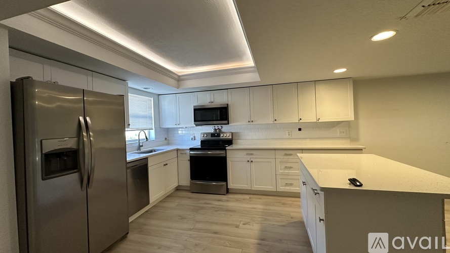 255 Capri Cir S 2 Beds Townhouse for Rent - Photo gallery 1