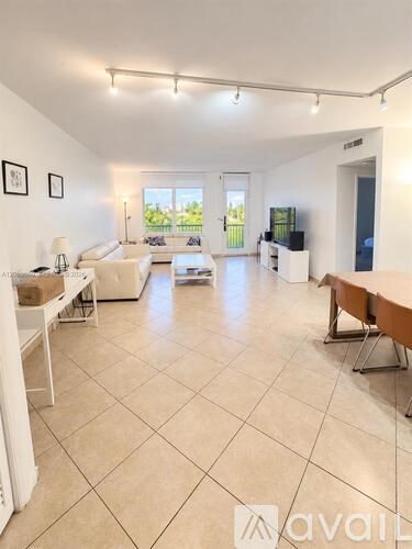 10185 Collins Ave 1 Apartment for Rent