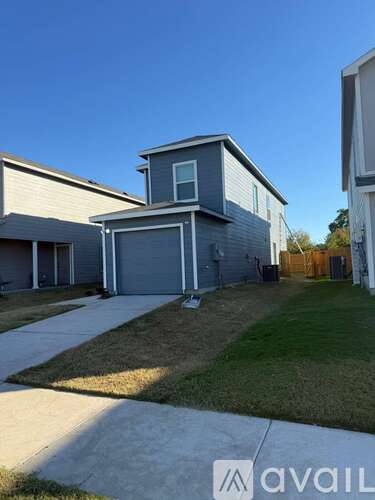 807 Sandhill Cra Lane 3 Beds Single Family Home for Rent - Photo gallery 1