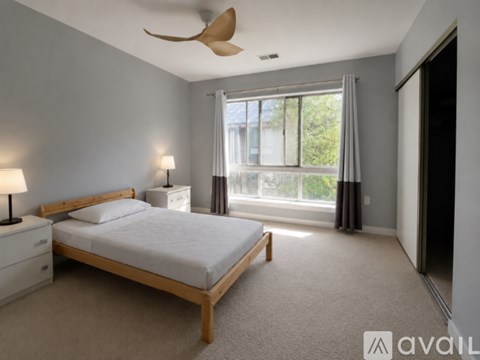 54 Hawthorne Court Northeast 2 Beds Apartment for Rent