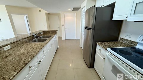 19501 W Country Club Dr 2 Beds Apartment for Rent