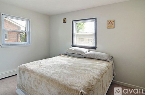 7527 Country Ln 3 Beds Apartment for Rent