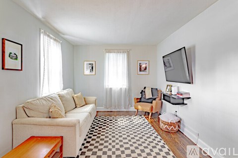 1711 Maple Avenue 3 Beds Apartment for Rent