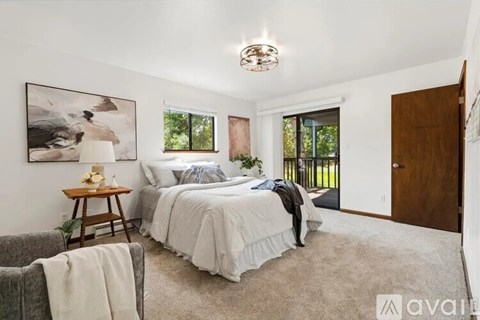 2833 Stover Street 3 Beds Apartment for Rent