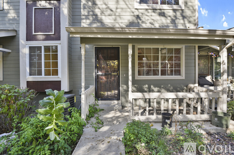 10112 Quivas Street 3 Beds Townhouse for Rent - Photo gallery 2