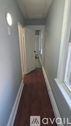 100 Redwood Ave 4 Beds Apartment for Rent