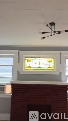 100 Redwood Ave 3 Beds Apartment for Rent