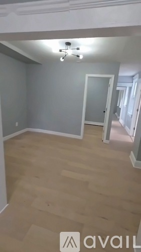 100 Redwood Ave 3 Beds Apartment for Rent - Photo gallery 3