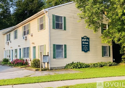 225 Maple Street 1 Apartment for Rent