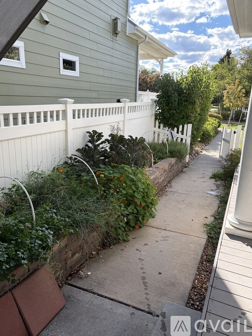 2628 Central Park Blvd 3 Beds Single Family Home for Rent - Photo gallery 4
