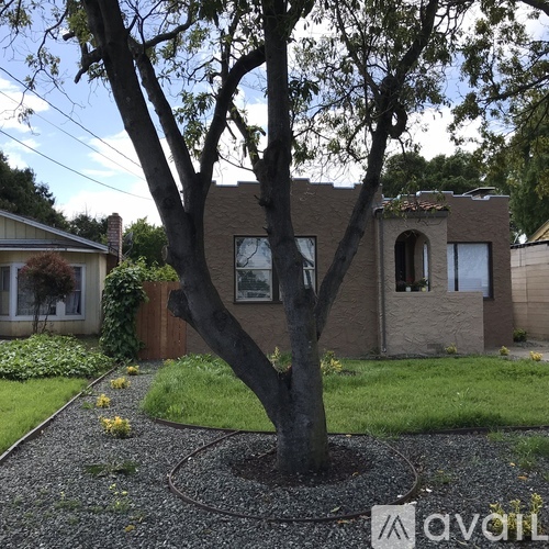 11 9th Street 3 Beds Single Family Home for Rent - Photo gallery 1