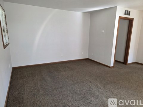 120 S Russell St 2 Beds Apartment for Rent