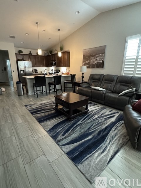 12455 West State Avenue 5 Beds Apartment for Rent