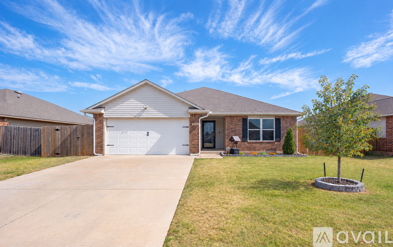 1020 South Blackjack Lane 3 Beds Single Family Home for Rent - Photo gallery 1