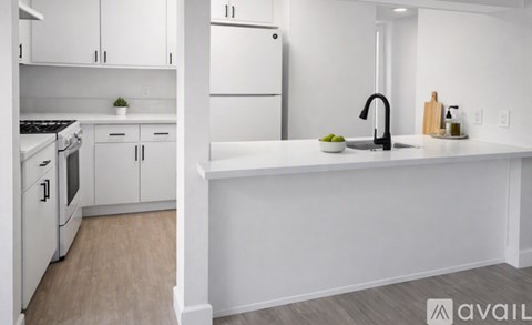 13882 Clinton St 3 Beds Apartment for Rent