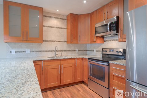 846 Patrick Henry Dr 4 Beds Apartment for Rent