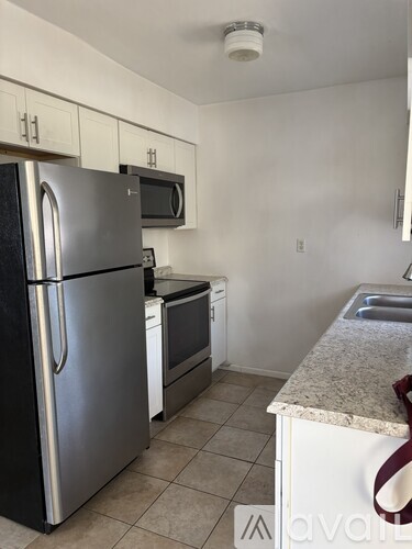 7215 Manatee Street 2 Beds Single Family Home for Rent - Photo gallery 2