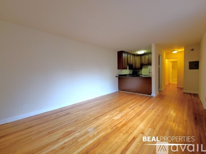 660 W Wrightwood Ave Studio Apartment for Rent - Photo gallery 3