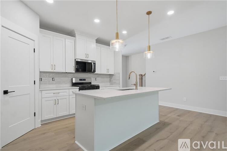 1950 Buford Dam Road 4 Beds Single Family Home for Rent - Photo gallery 2