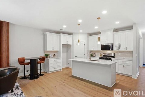 1950 Buford Dam Road 4 Beds Apartment for Rent