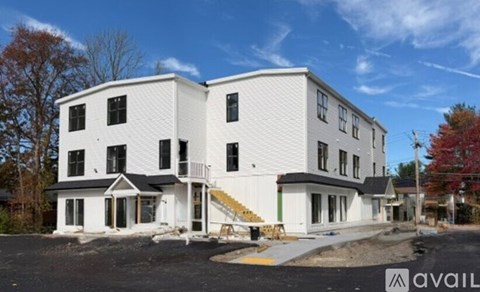 173 High Plain St 2 Beds Apartment for Rent