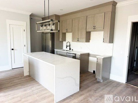 173 High Plain St 2 Beds Apartment for Rent