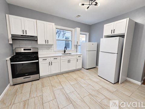 921 S 17Th St 3 Beds Apartment for Rent