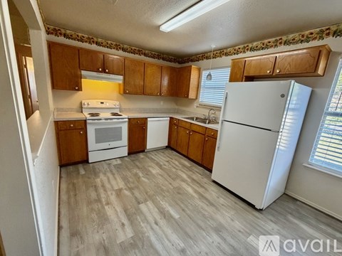 132 P R 4806 2 Beds Apartment for Rent