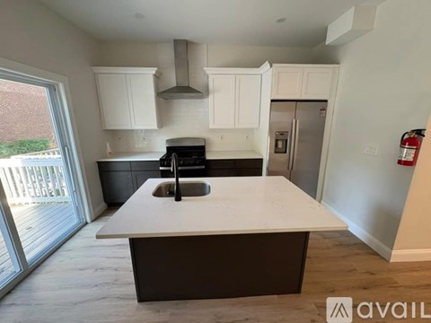 103 N Munn Ave 4 Beds Apartment for Rent