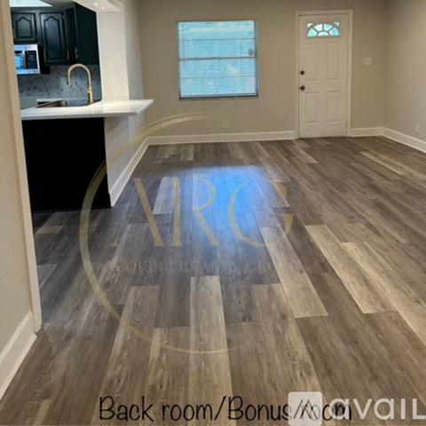1308 Swann Ave 3 Beds Apartment for Rent
