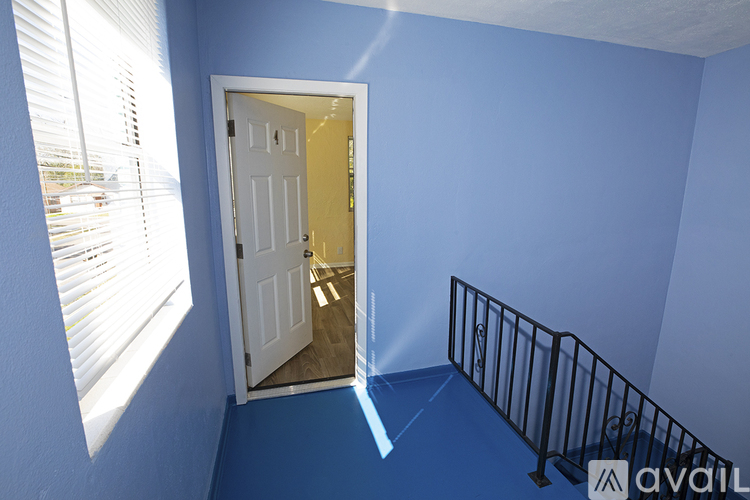 849 W 30th St 2 Beds Apartment for Rent - Photo gallery 3