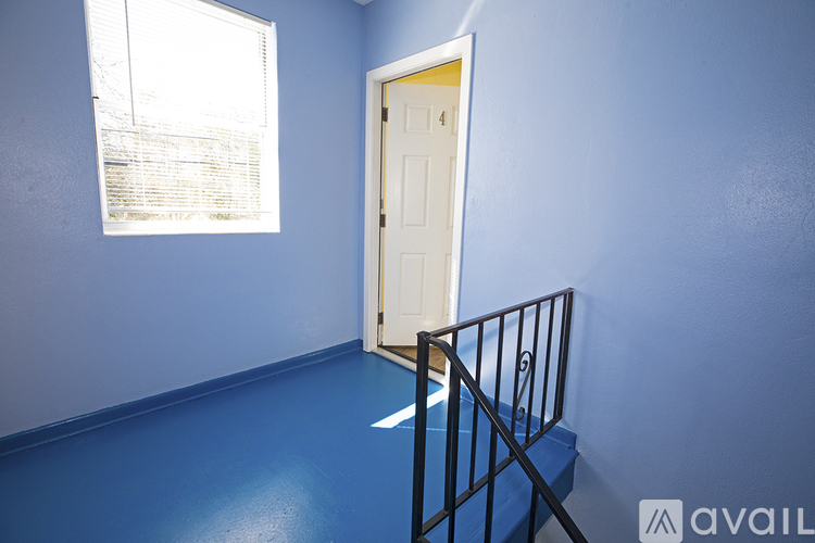 849 W 30th St 2 Beds Apartment for Rent - Photo gallery 4