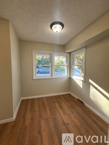 1723 Olive St W 4 Beds Single Family Home for Rent - Photo gallery 4