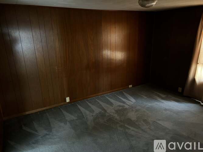 253 Locust Street 2 Beds Single Family Home for Rent - Photo gallery 4