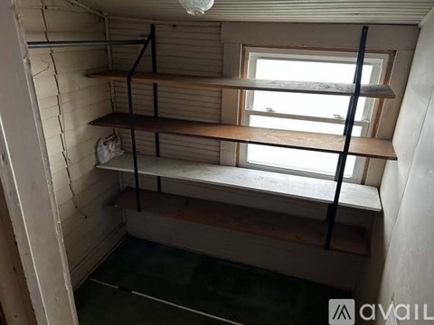 253 Locust Street 2 Beds Apartment for Rent