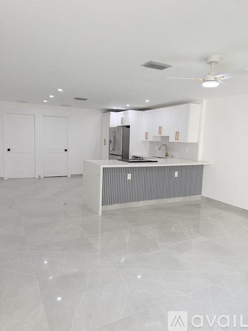 5895 NW 19th St 4 Beds Single Family Home for Rent - Photo gallery 1
