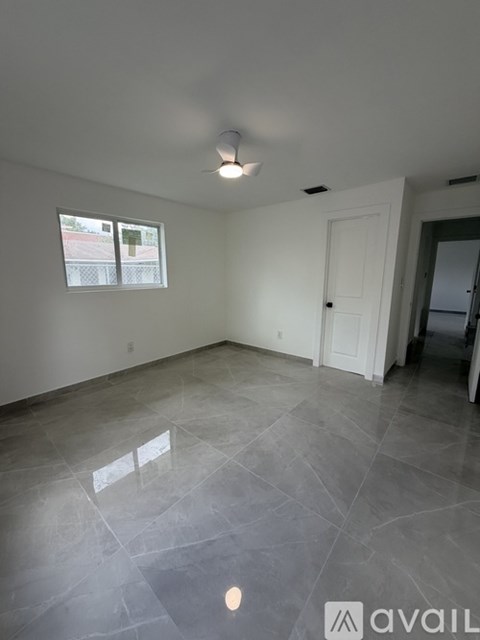 5895 NW 19Th St 4 Beds Apartment for Rent