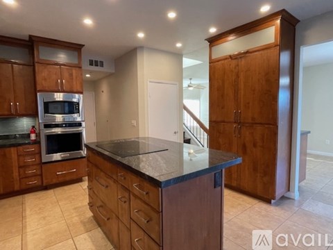 3053 Greenwich Street 4 Beds Apartment for Rent