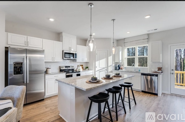 5838 Schelton Place SE 3 Beds Townhouse for Rent - Photo gallery 3