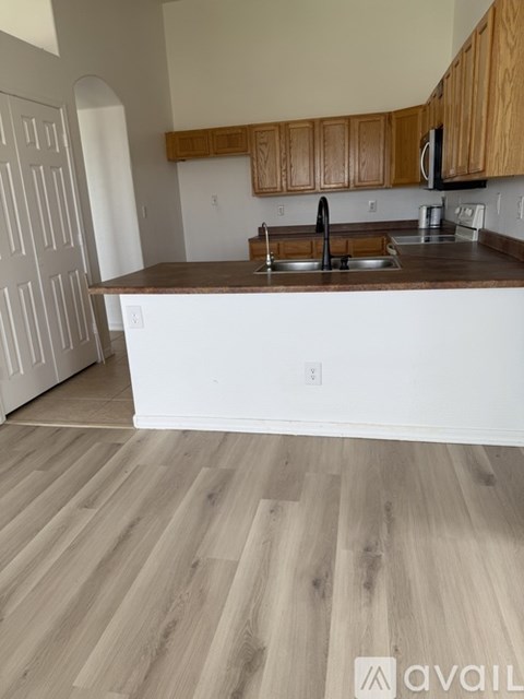 37628 West Elwood Street 5 Beds Apartment for Rent